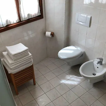Lägenhet La Casa Azzurra Bellano